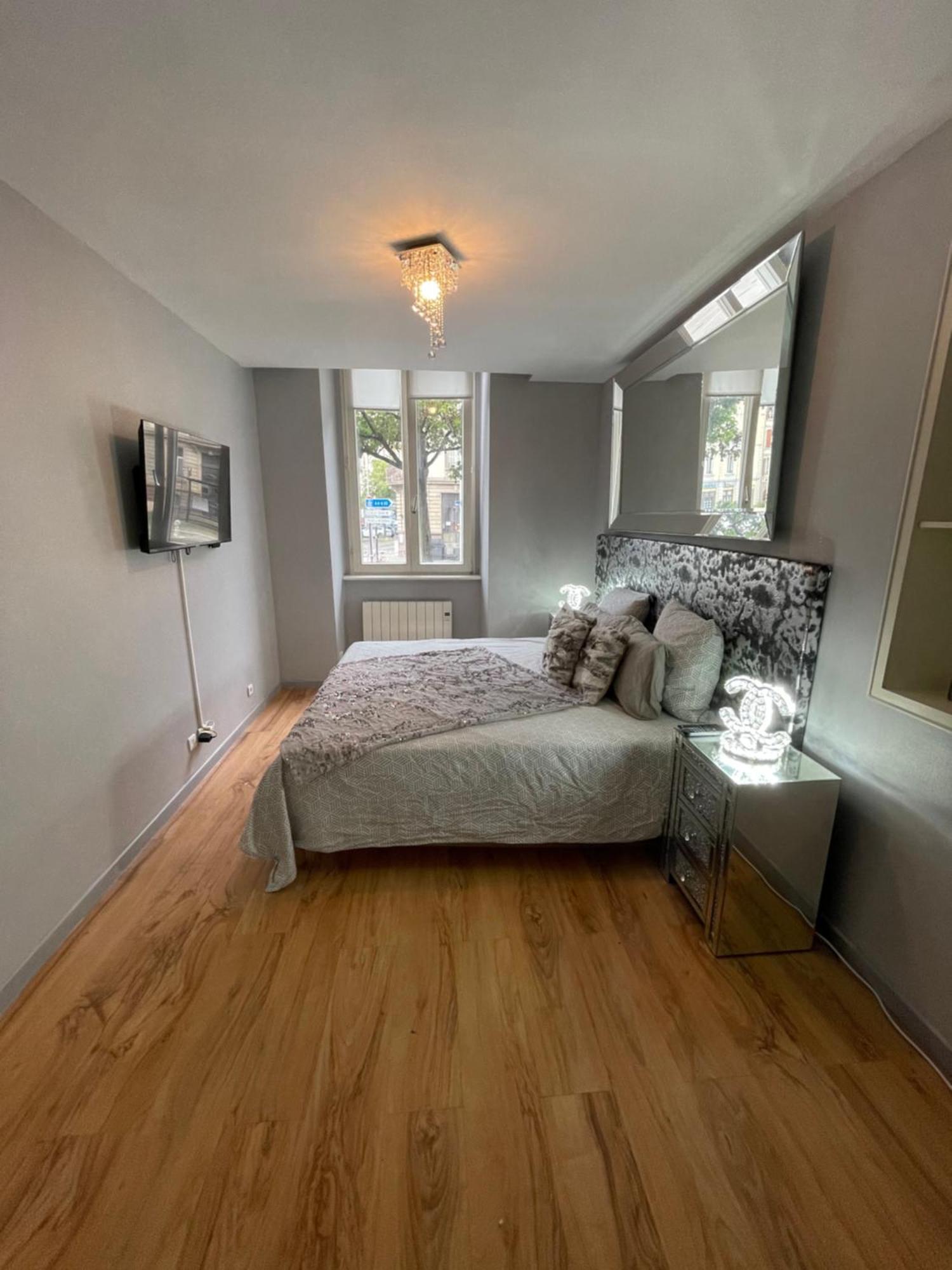 Petit Cocon Emplacement Ideal Centre Ville, Place De Pierre Rdc 25m2 Estrasburgo